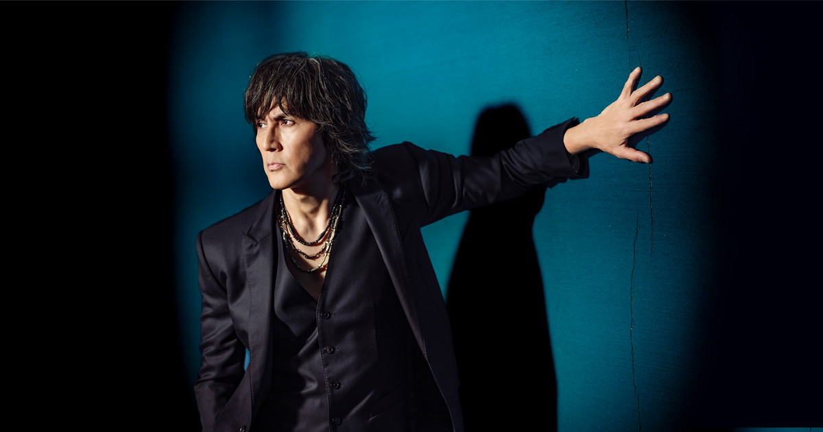 B'z Official Website